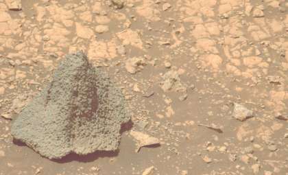 Perseverance Rover Uncovers Helmet-Shaped Volcanic Rock on Mars