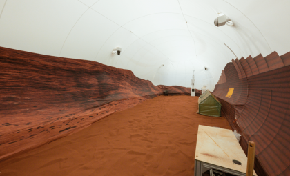 NASA Launches Ambitious Year-Long Mars Simulation with Expert Four-Member Crew