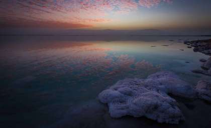 Salt Snow Unveiled: Dead Sea’s Unique Subsurface Phenomenon Astonishes Scientists