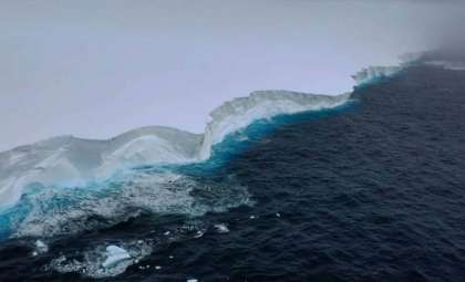 Rapid Melting of Massive Antarctic Iceberg Signals Escalating Climate Crisis