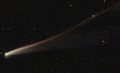 Golden Glow of Comet C/2025 K1 (ATLAS) Mystifies Scientists After Close Solar Encounter