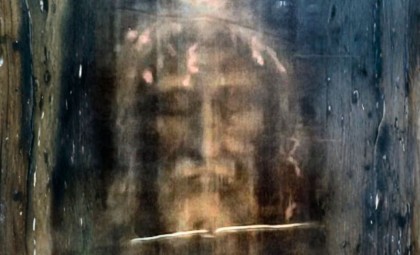Innovative 3D Study Indicates Shroud of Turin Image Likely Originates from Medieval Sculpture, Not a Human Body