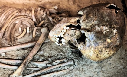 Unveiling Skhūl: Israel's Ancient Child May Be the Oldest Human-Neanderthal Hybrid