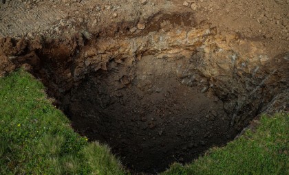 Is It Truly Feasible to Drill Straight Through the Earth? The Untold Challenges