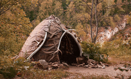 Ice Age Humans Crafted Long-Lasting Shelters from Mammoth Bones in Ukraine