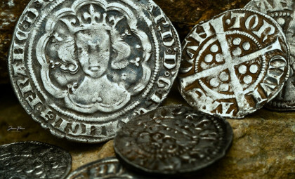 Farmers Discover 17th-Century Silver Coin Hoard in Northern Poland