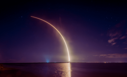 Starlink Navigates Over 300,000 Collision Risks as Earth's Orbit Becomes Crowded in 2025