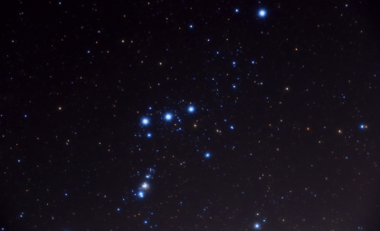 Why Orion’s Belt Stars Outshine Our Sun by 200,000 Times and Winter Is Ideal for Viewing