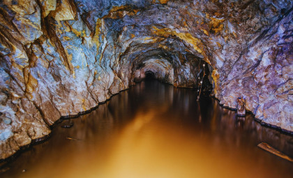 Ancient Billion-Year-Old Water Found Deep Within South African Mine Reveals Hidden Subsurface Life