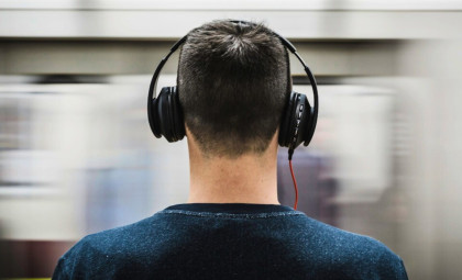 Study Uncovers Carcinogenic Chemicals in Top-Selling Headphones Across Europe