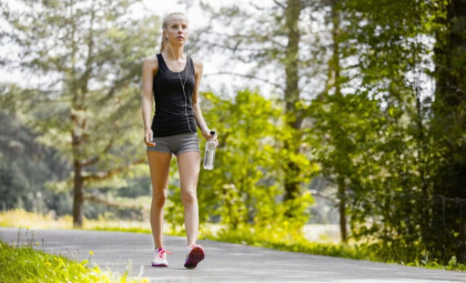 Why the Farmer’s Walk Is a Go-To Move for Building Strength and Stability