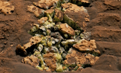 Curiosity Rover Reveals Rare Elemental Sulfur on Mars, Opening New Research Paths