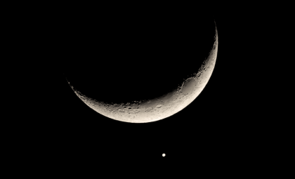 Catch the Year's Youngest Crescent Moon Near Venus Tonight!