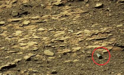 Curiosity Rover Detects Shiny Cylindrical Object on Martian Surface