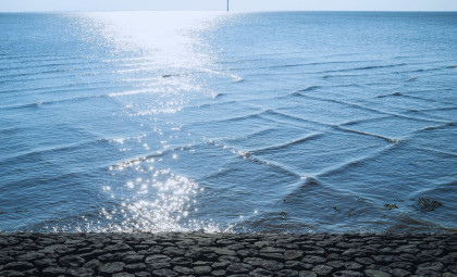 Lake Michigan's Mysterious Square Waves Illuminate a Rare Natural Phenomenon