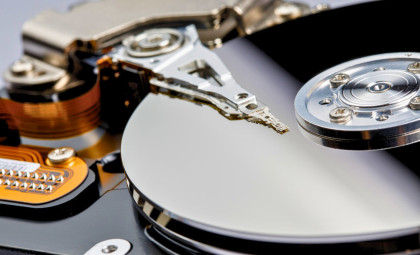 Father’s New 20TB Drive Was a Sham: Son Uncovers Fake Loaded with Car Weights