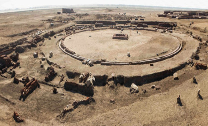 Egyptian Archaeologists Reveal Enormous Circular Temple Linked to Nile Waterways