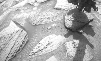 Six Years on Mars Reveal Unexpected Wear on NASA’s Curiosity Rover Wheels