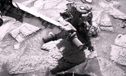 Curiosity Rover Struggles With a 29-Pound Mars Boulder That Held It Captive for Almost a Week