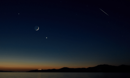 Witness Mars, Saturn, and a Slender Crescent Moon Form a Beautiful Dawn Triangle on May 14
