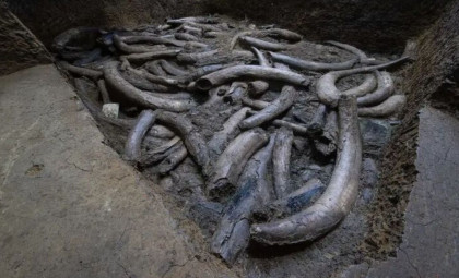 Ancient Chinese Artifact Made from Meteorite Iron Unearthed at Sanxingdui