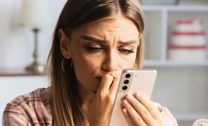 Why Constantly Saying Sorry May Reveal a Childhood Survival Habit, Not Courtesy