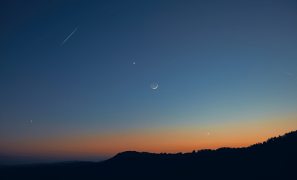 Catch Tonight’s Spectacular Jupiter and Moon Alignment at Dusk