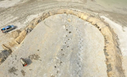 Massive 150-Meter Dinosaur Footprint Trail Found Under Working UK Quarry