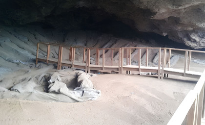 Discovering 200,000-Year-Old Early Human Sleeping Spaces in South African Cave