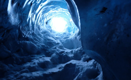 Researchers Unearth 28 Previously Unknown Ancient Viruses in Tibetan Glacier Ice